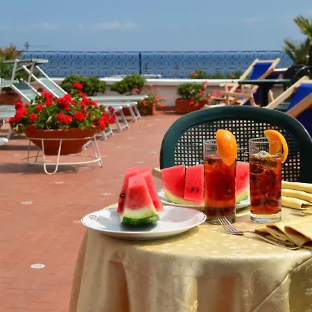 Casthotels Bristol Terme Hotel 4*